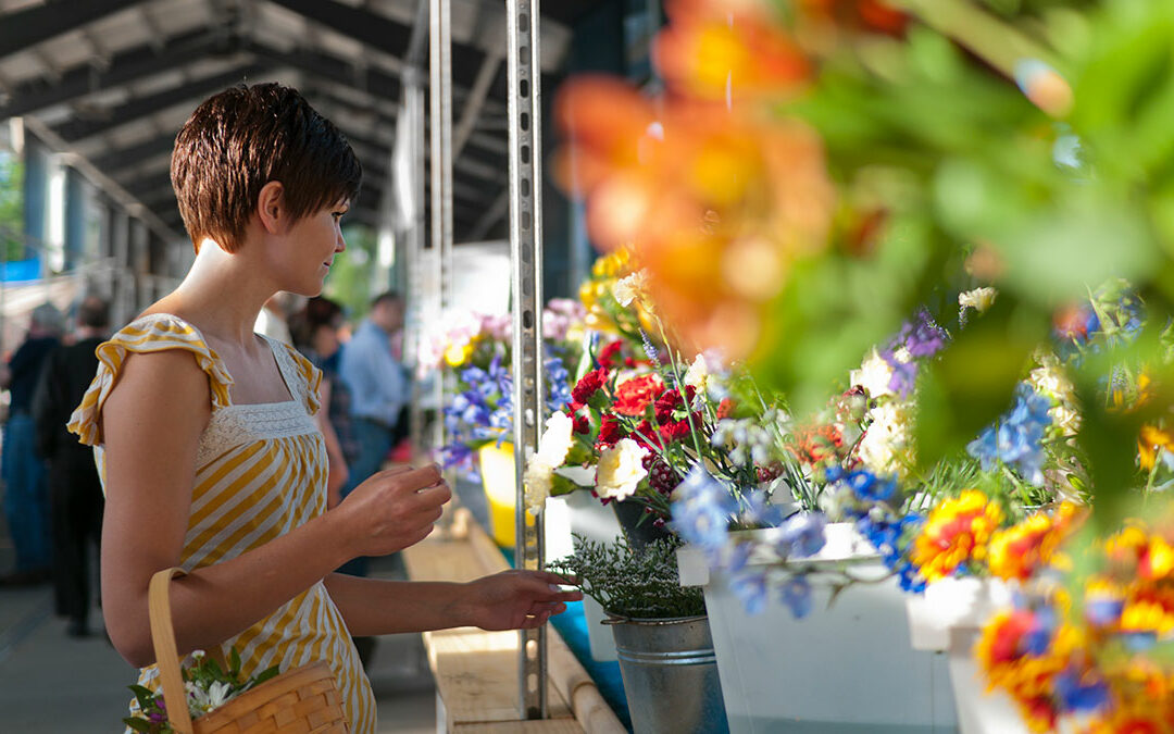 Celebrate Summer’s Peak at These Famed Farmers’ Markets