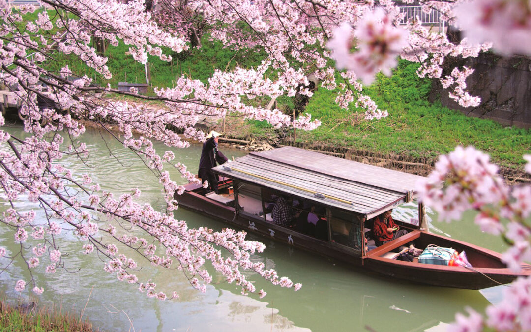 Exploring Kanazawa, Japan’s Charming, Traditional Neighborhoods